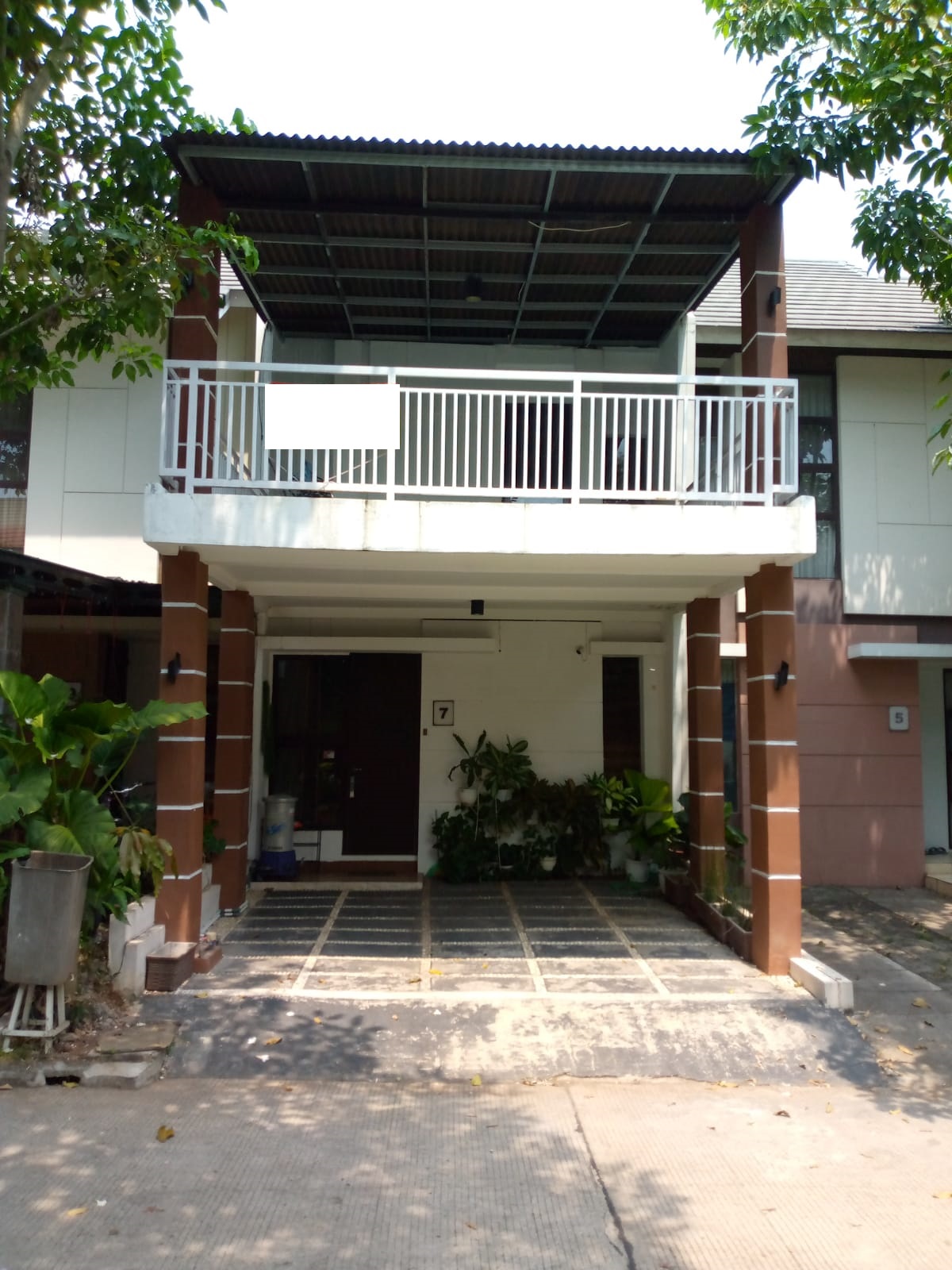 Rumah Disewakan Fully Furnished di Lippo Cikarang